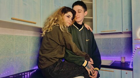 SamMoreMollyDall's Hot Anal