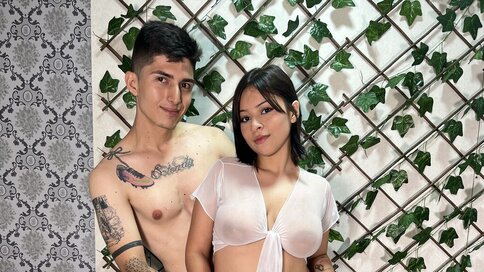 TifanyandfFyn's Hot Anal