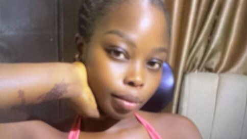 MikkyMiconia's Hot Anal