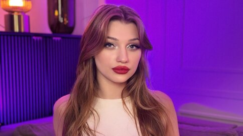 AmiraQueen's Hot Anal