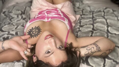 BrattyBride's Hot Anal