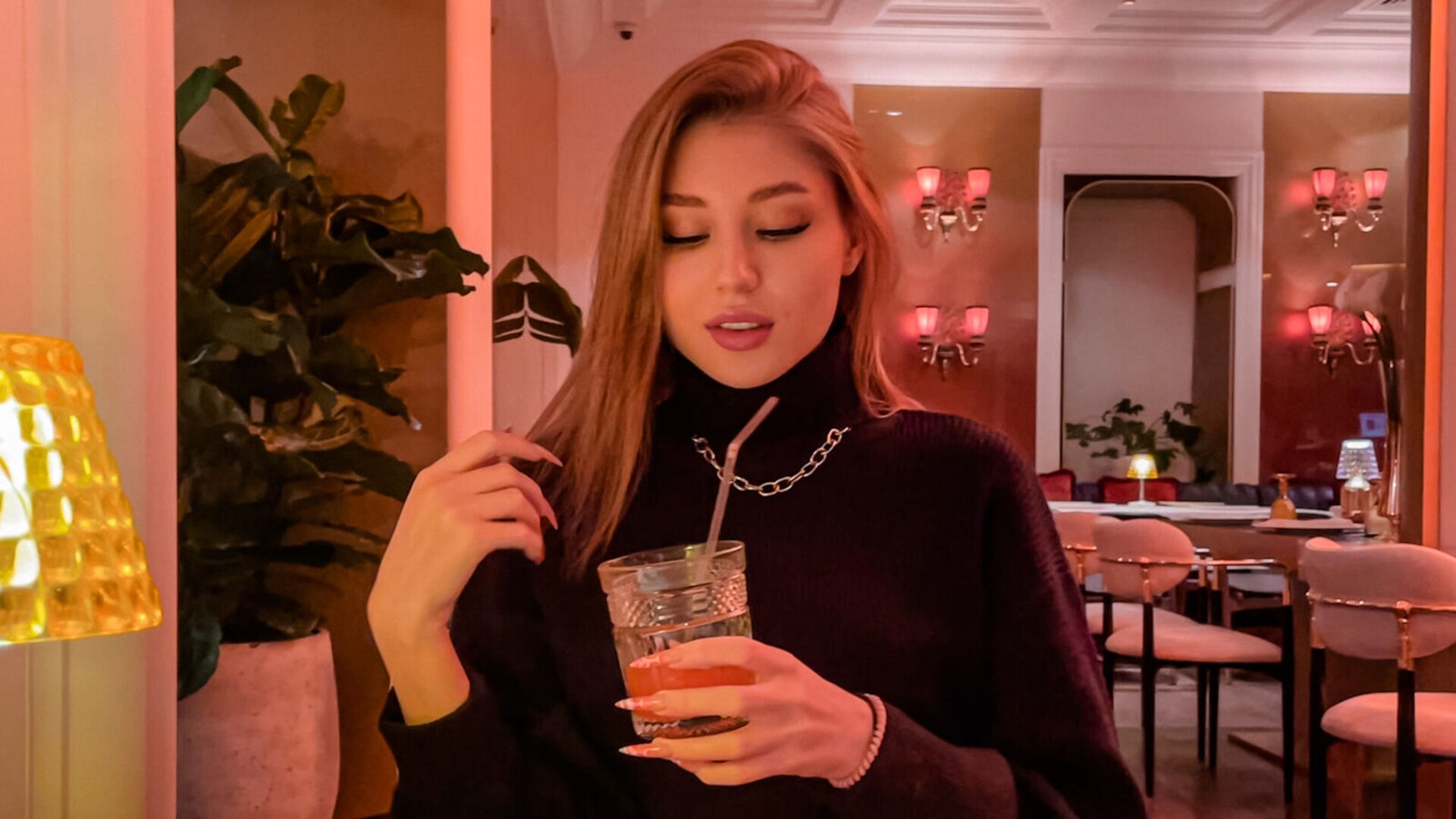 IsabelleRossy's Hot Anal