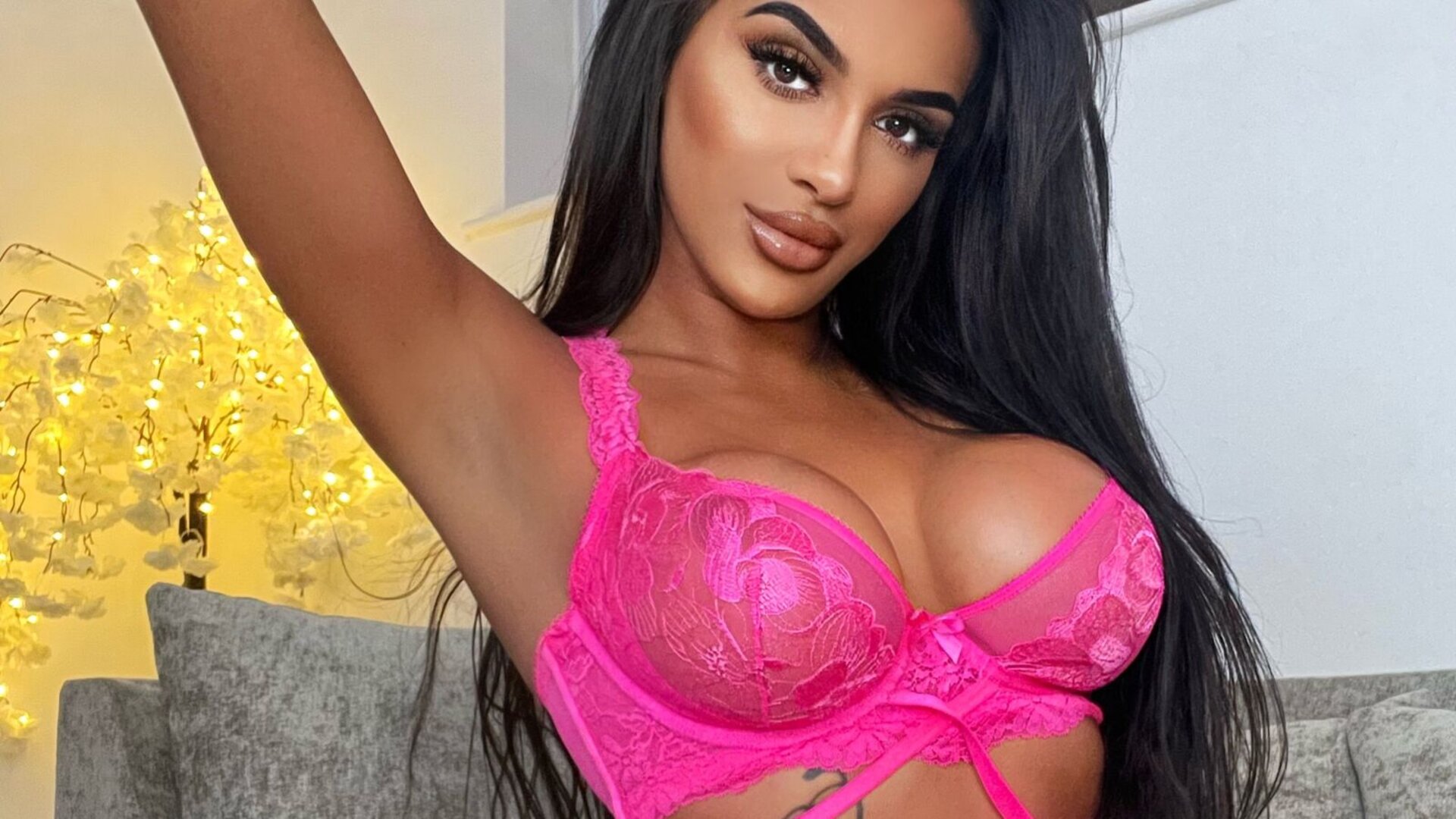 ZarahHussain's Hot Anal