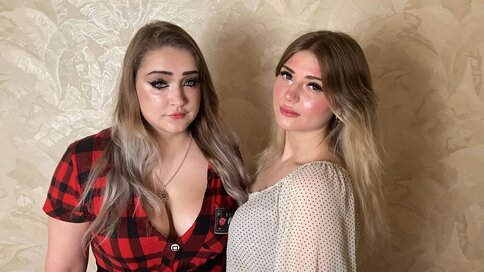 FoxyAndRachel's Hot Anal